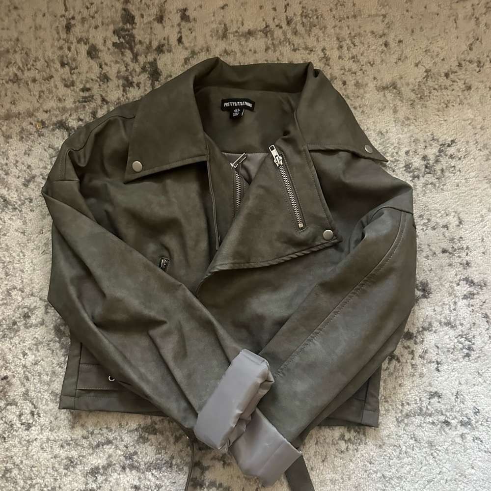 PrettyLittleThing Women's Olive Faux Leather Jacket